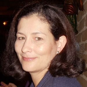 Meet your Posher, Claudia